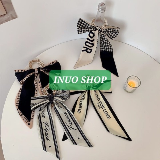 Banda para cabello con estampados elegantes bonitos